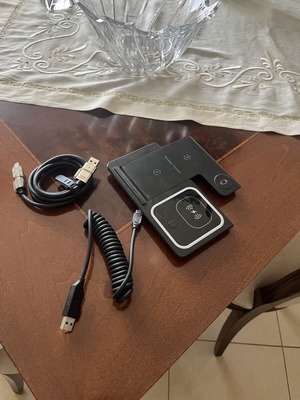 Wireless charging port 3-in-1 with 4-in-1 cable