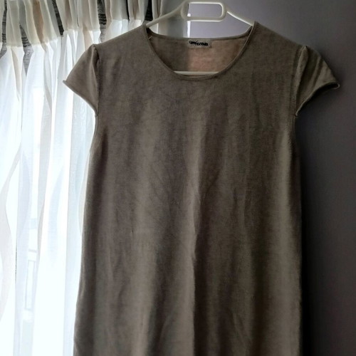 Women's sleeveless blouse used, size M, beige