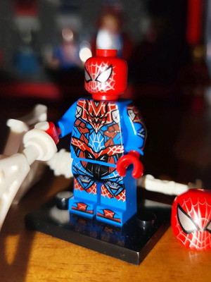Spider-Man Play Arts Kai φιγούρα σαν καινούργιο με εξαρτήματα