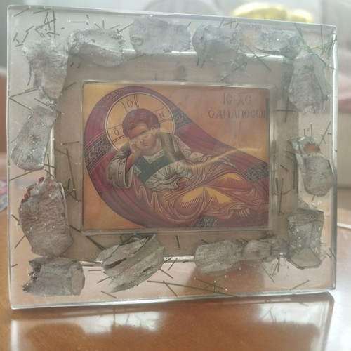 Handmade religious image in resin "Christ Anapeson" 10x8.5 cm
