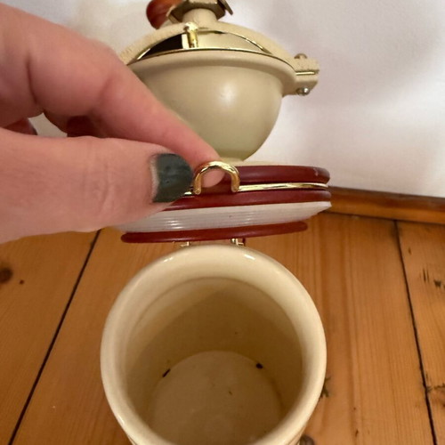 Coffee grinder Bieber used