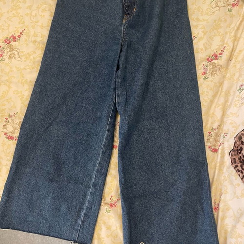 Bershka bell-bottom jeans like new, size XS