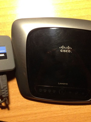 Wireless router Linksys WRT160N v2 4-port μεταχειρισμένος