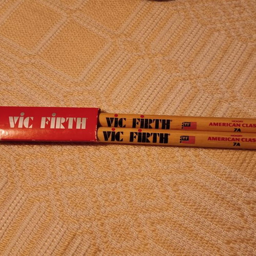 Vic Firth 7A drumsticks new