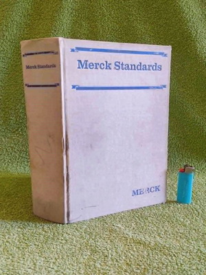 Merck Standards 1972 βιβλίο με σκληρό εξώφυλλο μεταχειρισμένο, φαρμακευτικός οδηγός