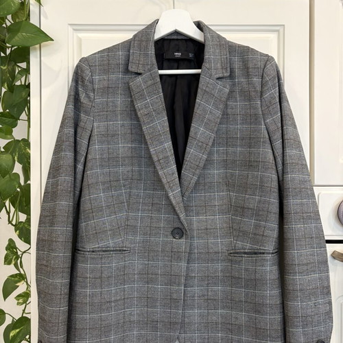 Mango gray blazer like new