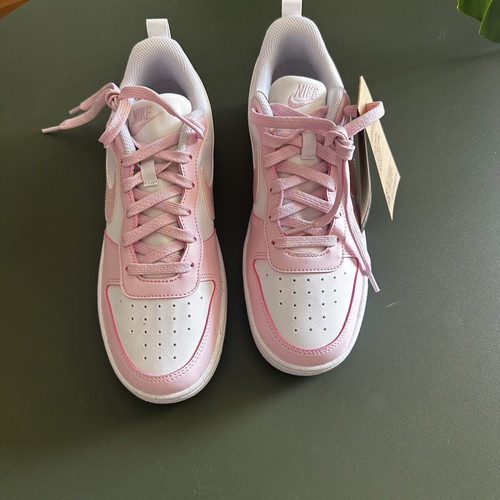 Nike Borough Low sneakers new, size 40, white and pink
