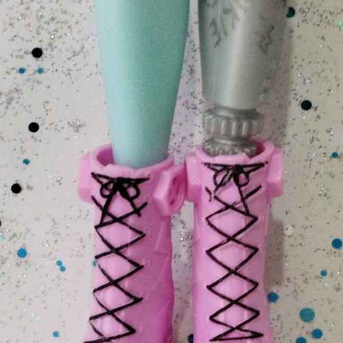 Monster High Frankie G4 incomplete doll like new