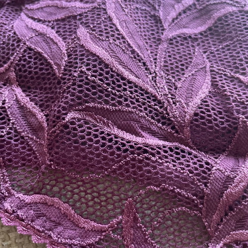 Dim string lace new, unworn, burgundy