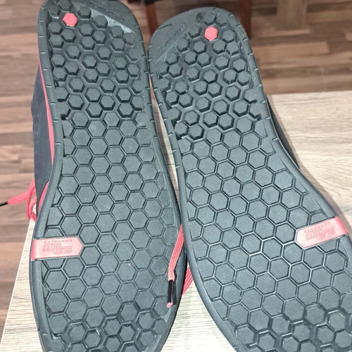 2Fo Flat Specialized men's work shoes like new, size 44.5, black