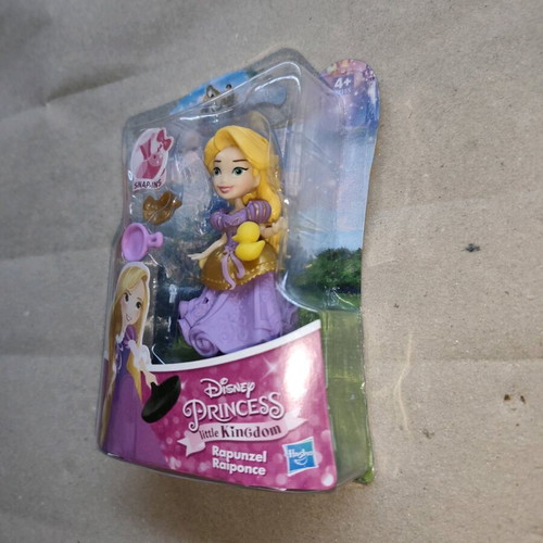 Disney Rapunzel Princess Little Kingdom Figure 2015 new sealed