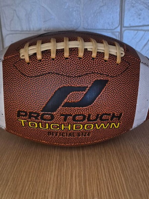 Pro Touch Touchdown μπάλα αμερικανικού ποδοσφαίρου επίσημου μεγέθους