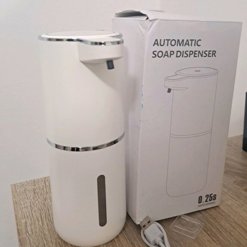 Automatic foaming soap dispenser like new, USB rechargeable 380ml