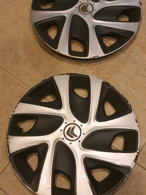 C3 Citroen Picasso 16" hubcaps used, pack of 2