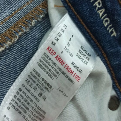 American Eagle vintage crop jeans used with knee rip