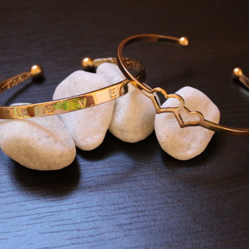 Golden bracelets new