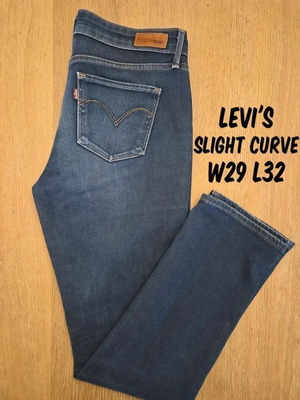 Levi's Slight Curve Women's Jeans W29 L32 Like New Dark Blue