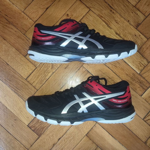 Asics Gel Beyond men's volleyball sports shoes like new, size 42.5