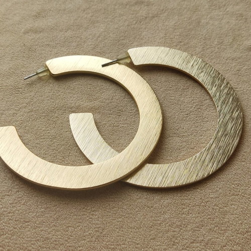 Gold-plated hoops like new, matte gold color