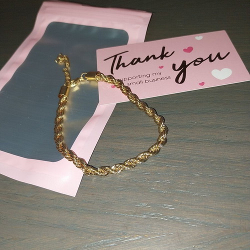 Bracelet new, gold tone