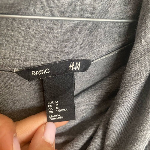 H&M blouse like new, gray, size M