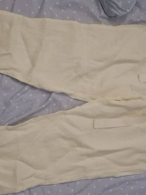 Benetton pants 100% linen with belt like new, white