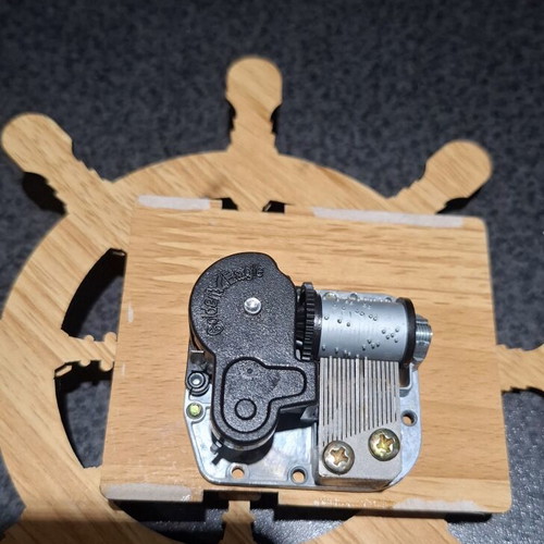 3D Wooden Puzzle Ship Wheel Music Box like new