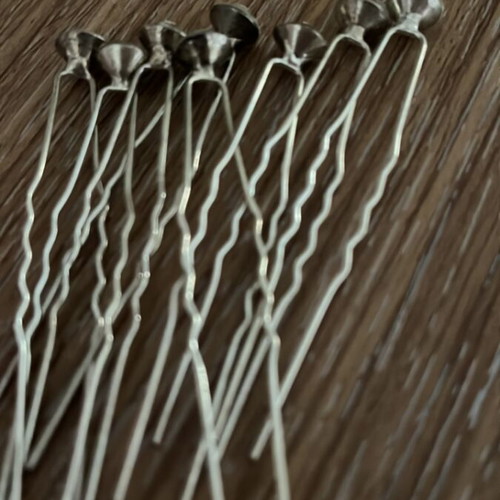 Hairpins with rhinestones like new, set of 8 silver