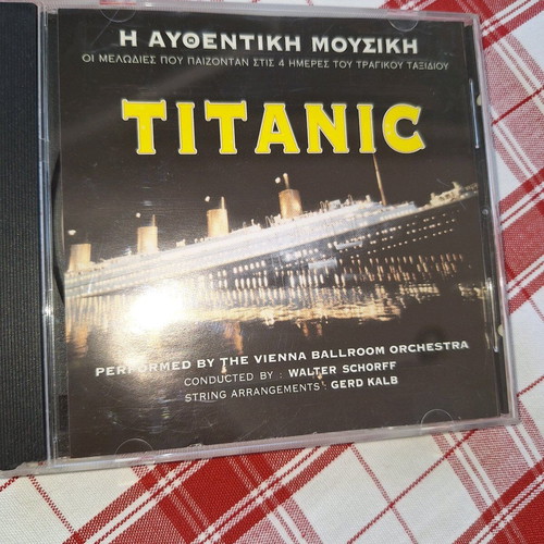 Titanic CD used with music from the movie