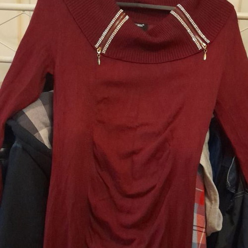 Medium blouse dress new, burgundy with ruching and zippers