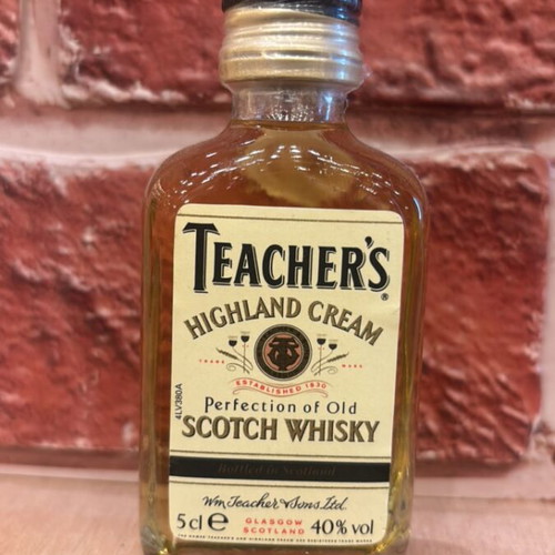 Teacher’s Highland Cream Scotch Whisky Miniature 50ml new