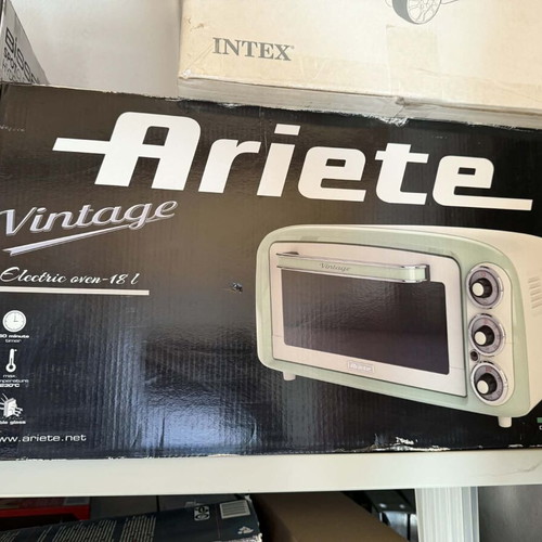 Ariete Vintage Oven 18L brand new
