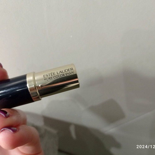Mini mascara Clinique 2 pcs and Estee Lauder lipstick used