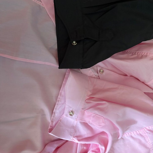 The Laki short-sleeve shirts new with tags, pack of 2, black and pink, XL fit