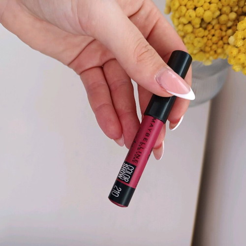 Maybelline intense velvet lip crayon used