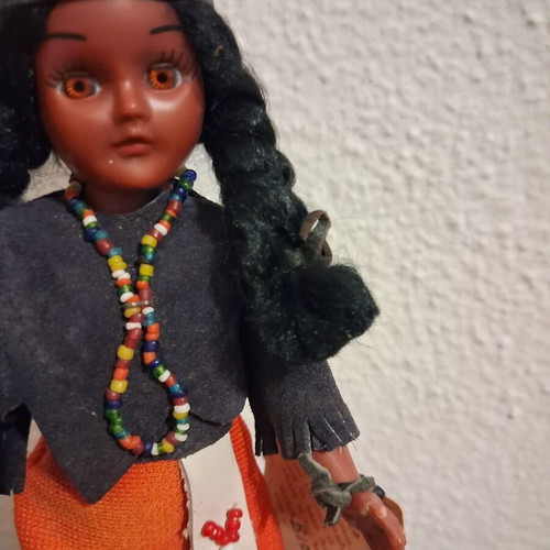 Small American doll 18cm new