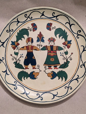 Ceramic hanging plate of Skyros used, handmade, hand-painted 1978