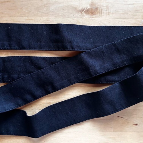 Fabric belt black with tortoise buckle like new, adjustable