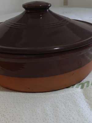 Large handmade clay pot like new