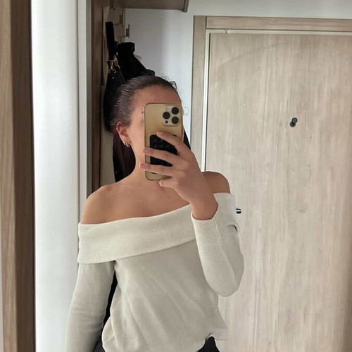 Zara off the shoulder beige shirt like new