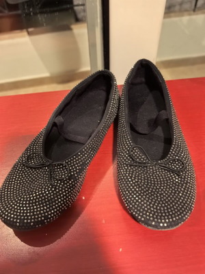 Zara children's black ballerinas with rhinestones, size 31, used