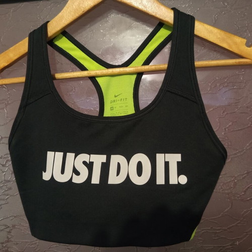 Nike sports bras size XS