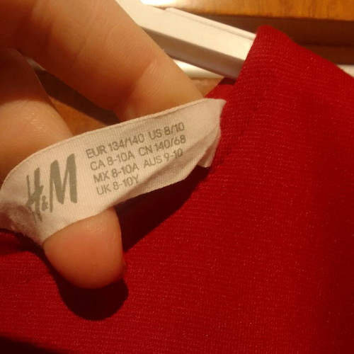 Girls' dress H&M red like new, sizes 134-140 cm