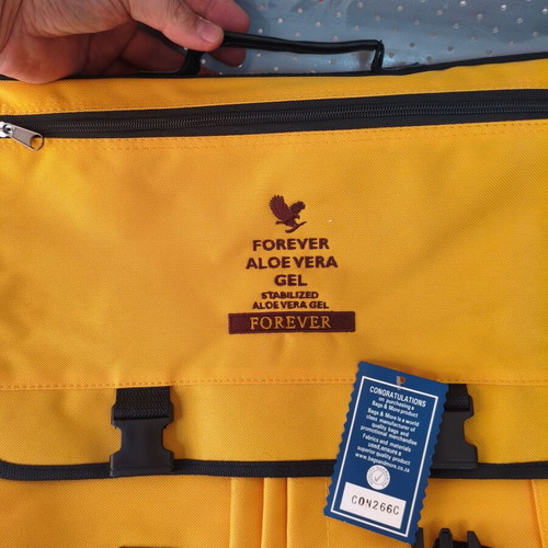 Forever Aloe Vera Company laptop bag 42x30x12cm black and yellow