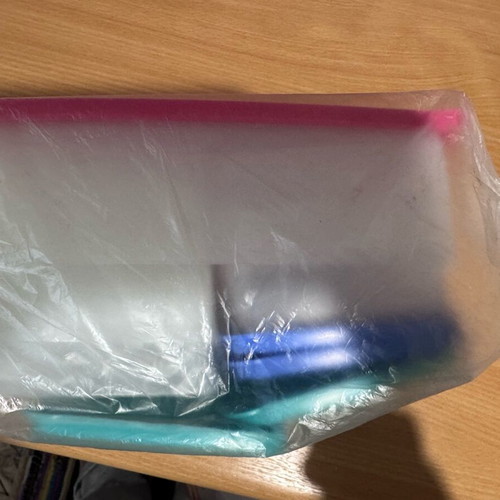 Tupperware new, set of 4 containers