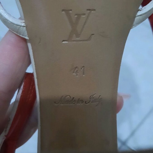 Louis Vuitton women's sandals used with thick 12 cm heel red pink