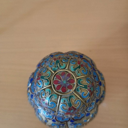 Miniature Vase cloisonné brass, like new, 11cm height