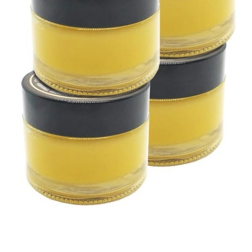 Natural beeswax cerate with propolis and essential oils