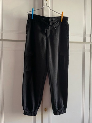 Urban Classics black cargo pants like new, size M