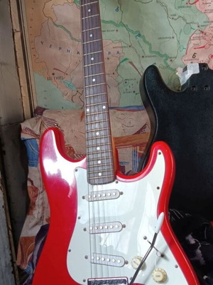 Squier limited edition electric guitar for Fender 50 years Anniversary